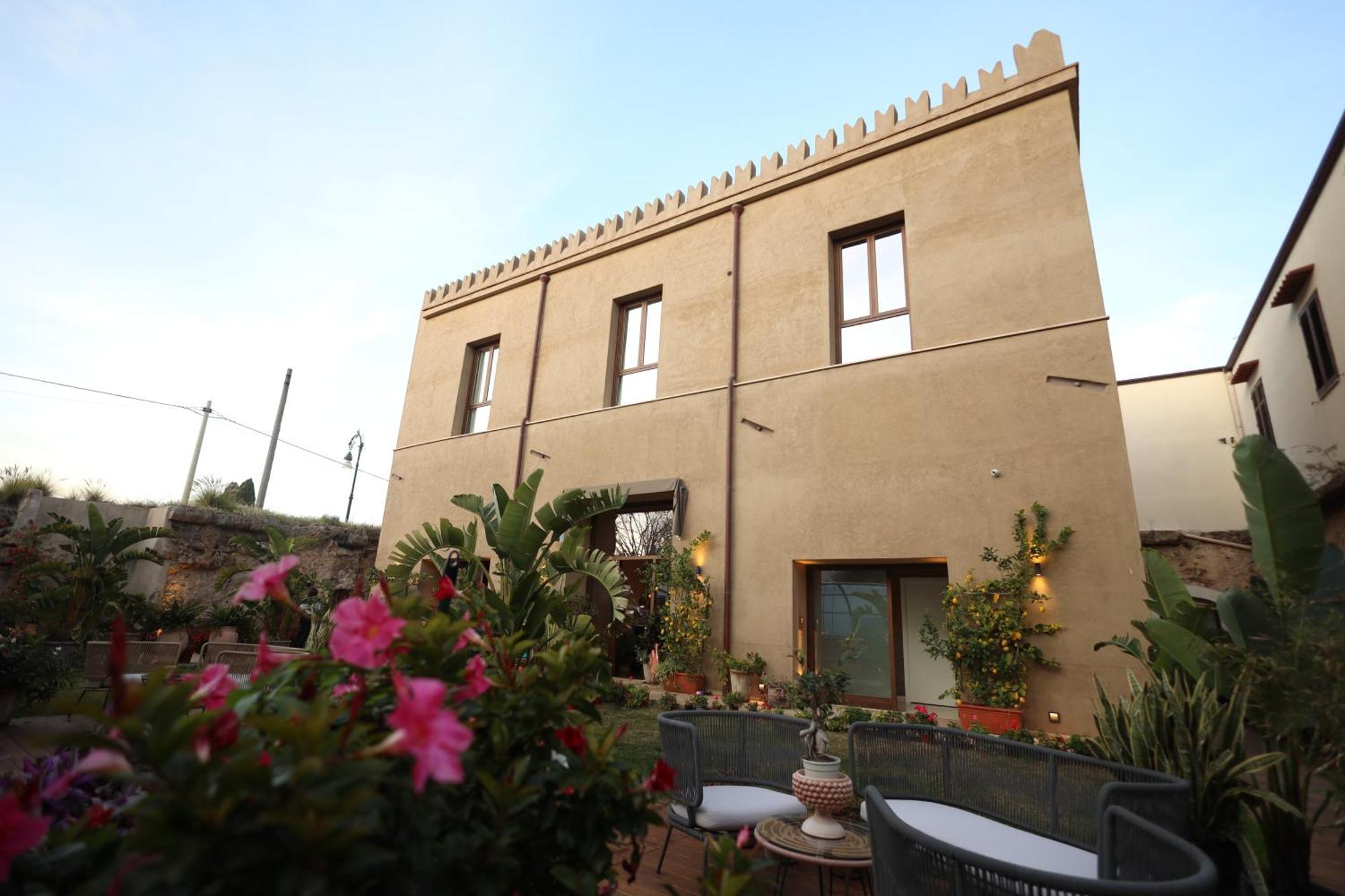 Bastione Spasimo Boutique Hotel Palermo Exteriör bild