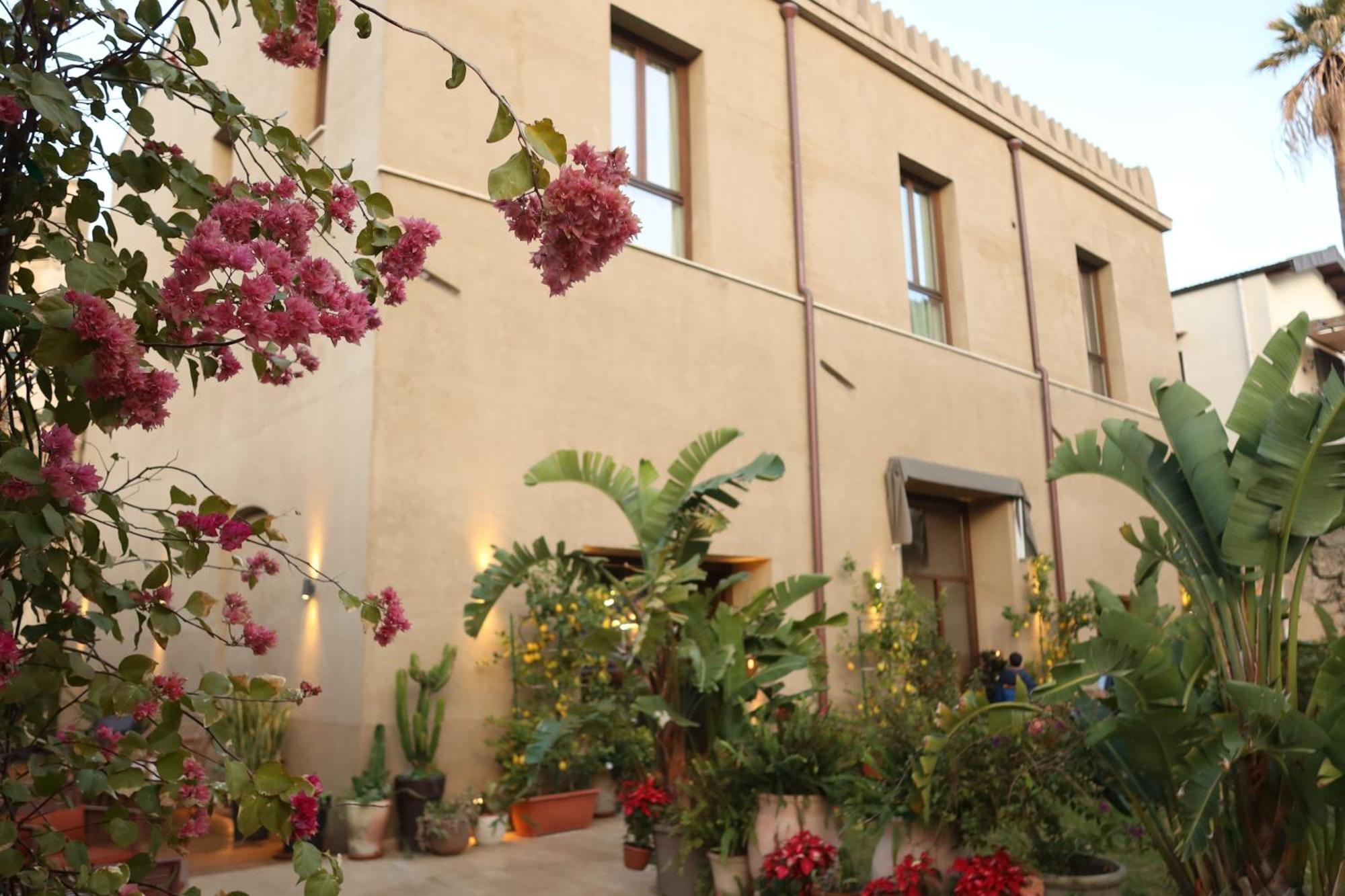 Bastione Spasimo Boutique Hotel Palermo Exteriör bild